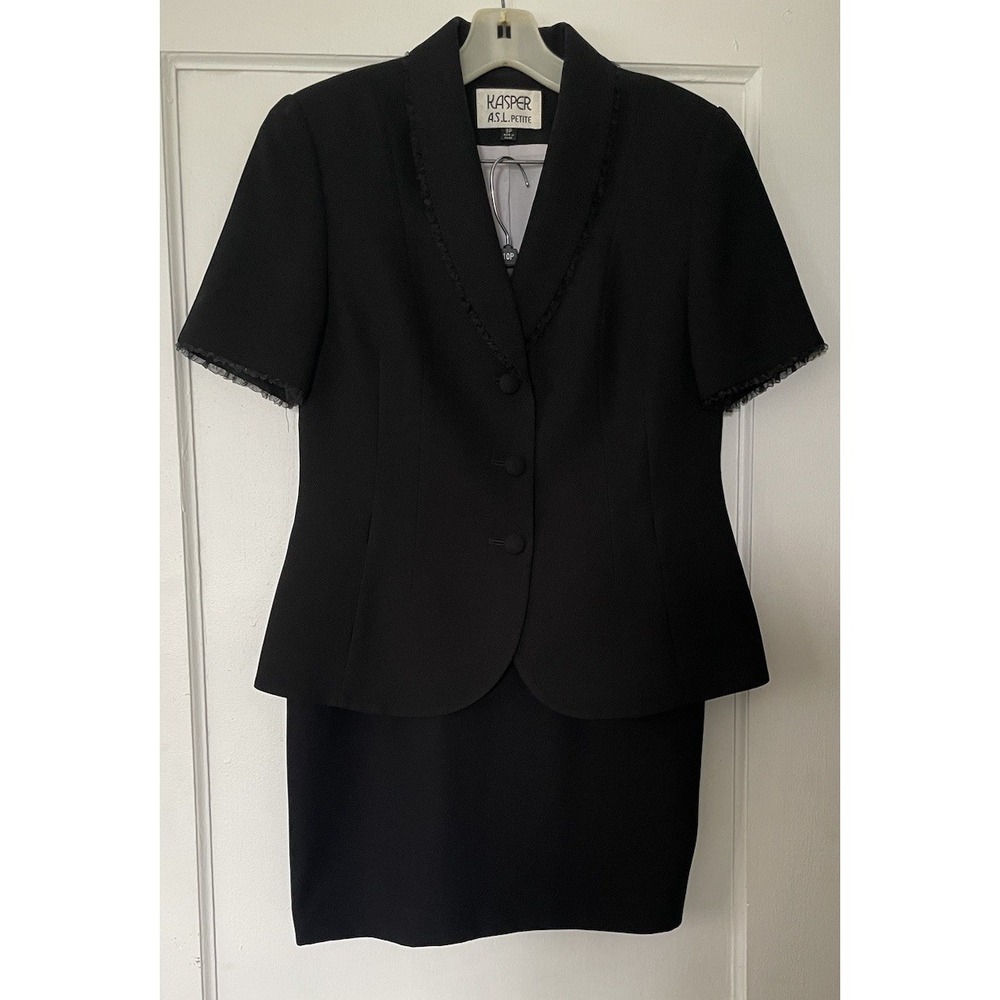 Kasper for ASL Black Skirt Suit Short Sleeve Blazer Skirt Sz 8 Petite Office